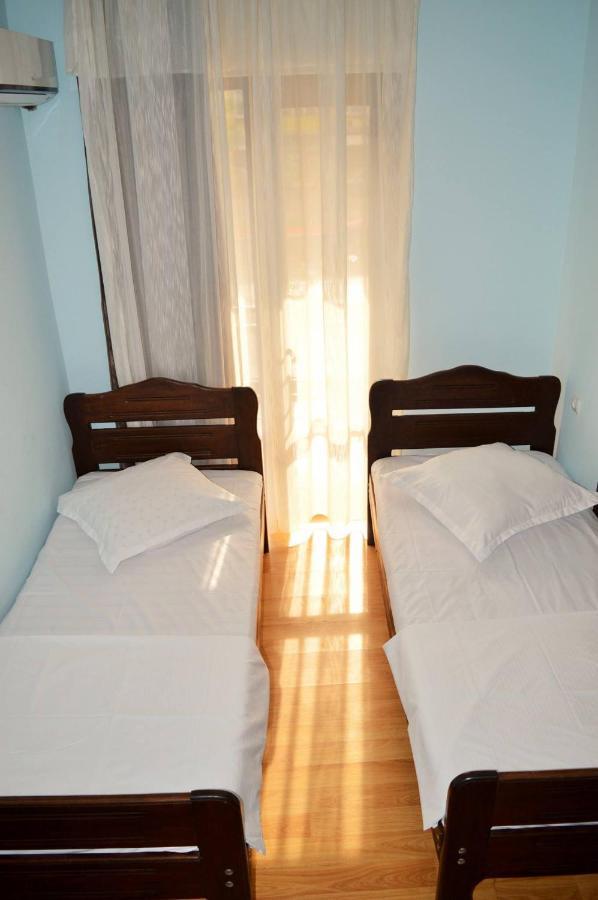 Hotel Tedi Кварели Экстерьер фото